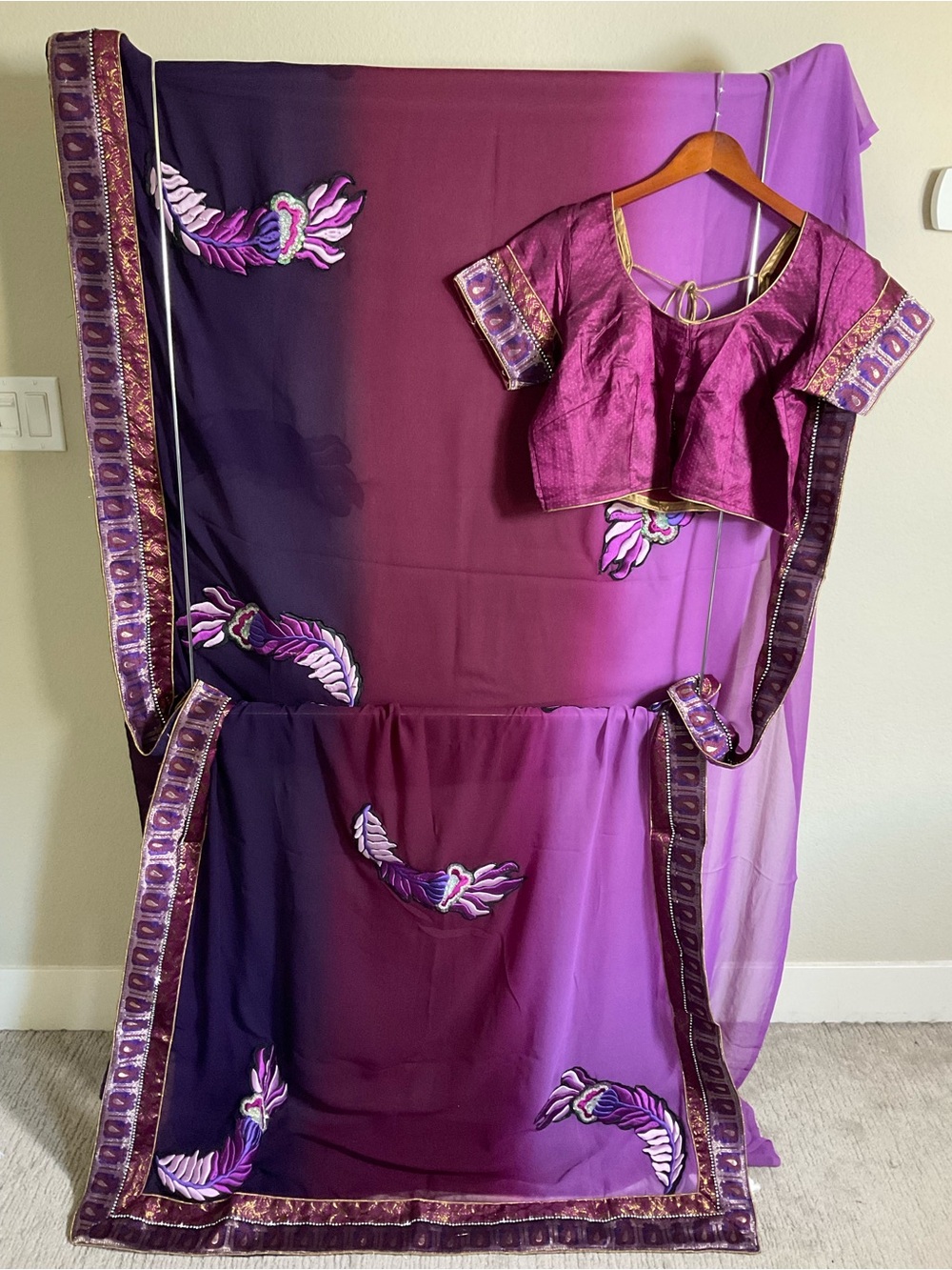 Elegant Purple Ombre Embroidered Women's Saree with Matching Blouse